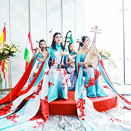 �̕���������T��������h���գ�����c�������չ�˾�����h��˾